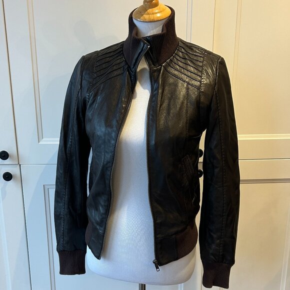 Danier Brown Leather Bomber Jacket XS, genuine leather, excellent condition - Picture 1 of 12